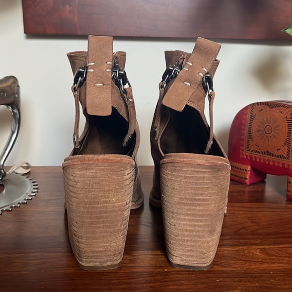 Dolce Vita Open Toe Ankle Boots - Picture 3 of 6